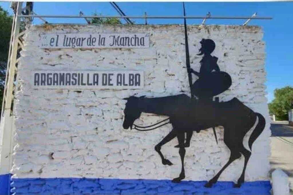 Argamasilla de Alba Apto. Singular En La Mancha Banco De Inversiones מראה חיצוני תמונה